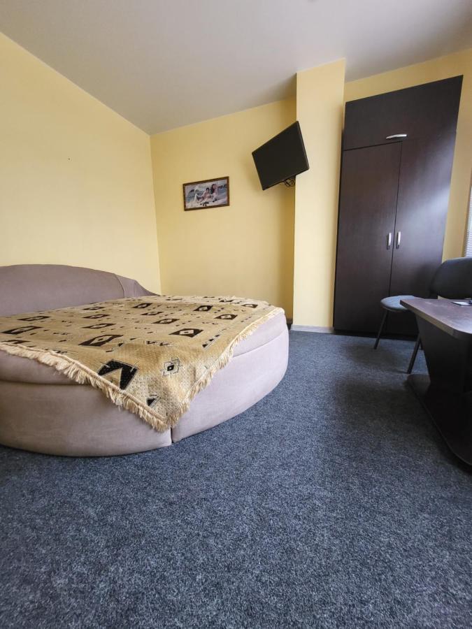 Амстердам Hotel Khmelʼnytsʼkyy Buitenkant foto
